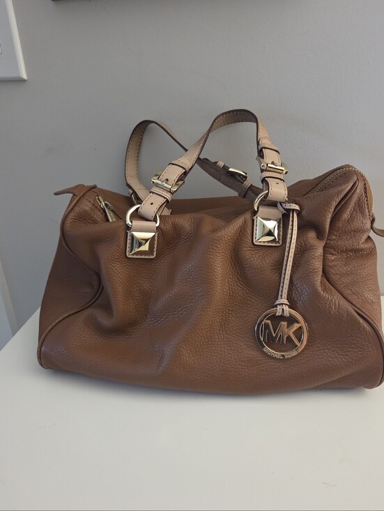 Michael Kors Handbags - Michael Kors Grayson Satchel